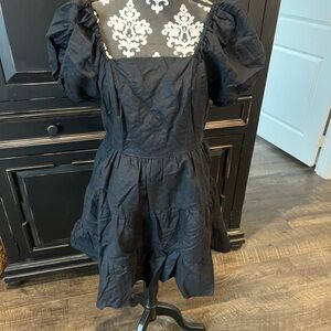 Chic Black Puff Sleeve Dress